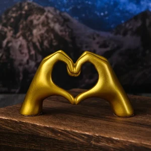 Heart Hand Statue , Love Finger Gesture Sculpture